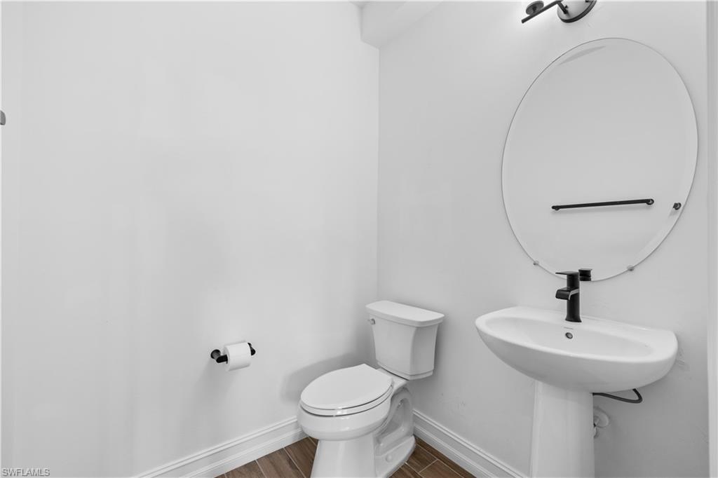 7548 Carnegie Way Property Photo 6