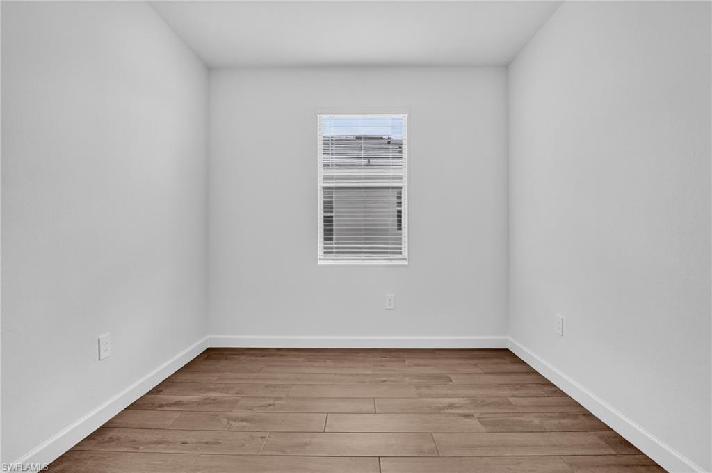 3233 Weston Manor Dr Property Photo 5