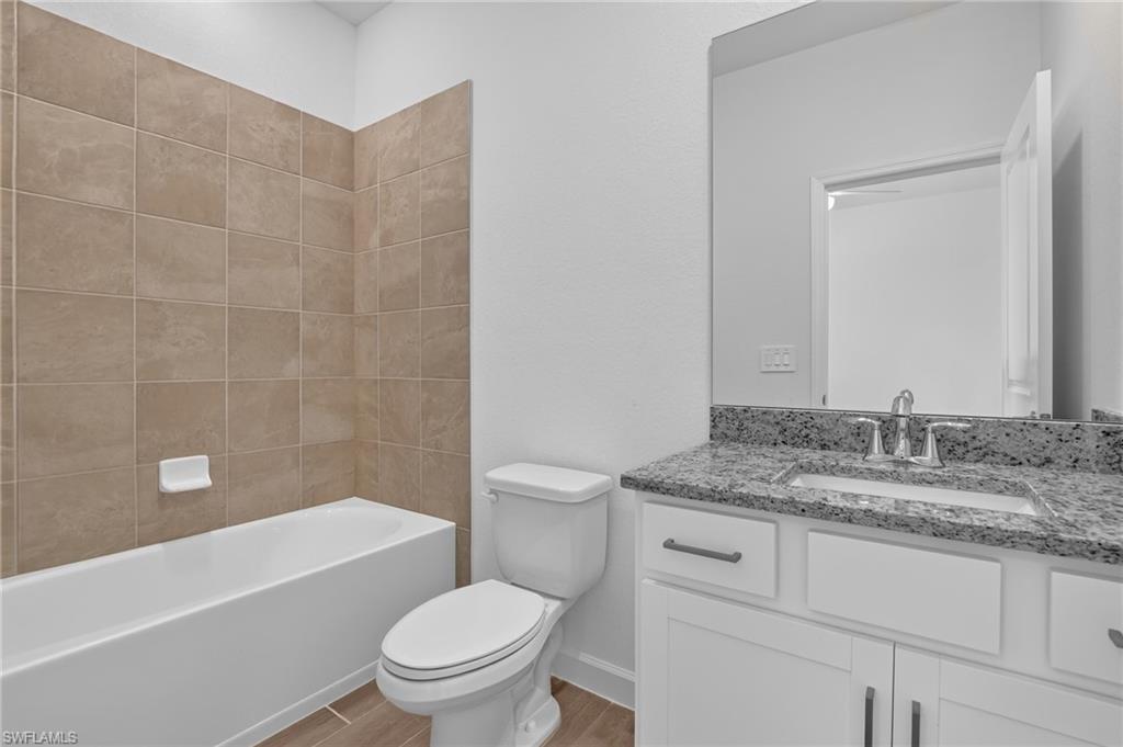 3233 Weston Manor Dr Property Photo 10