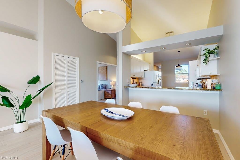 350 Robin Hood Cir 202 Property Photo 5