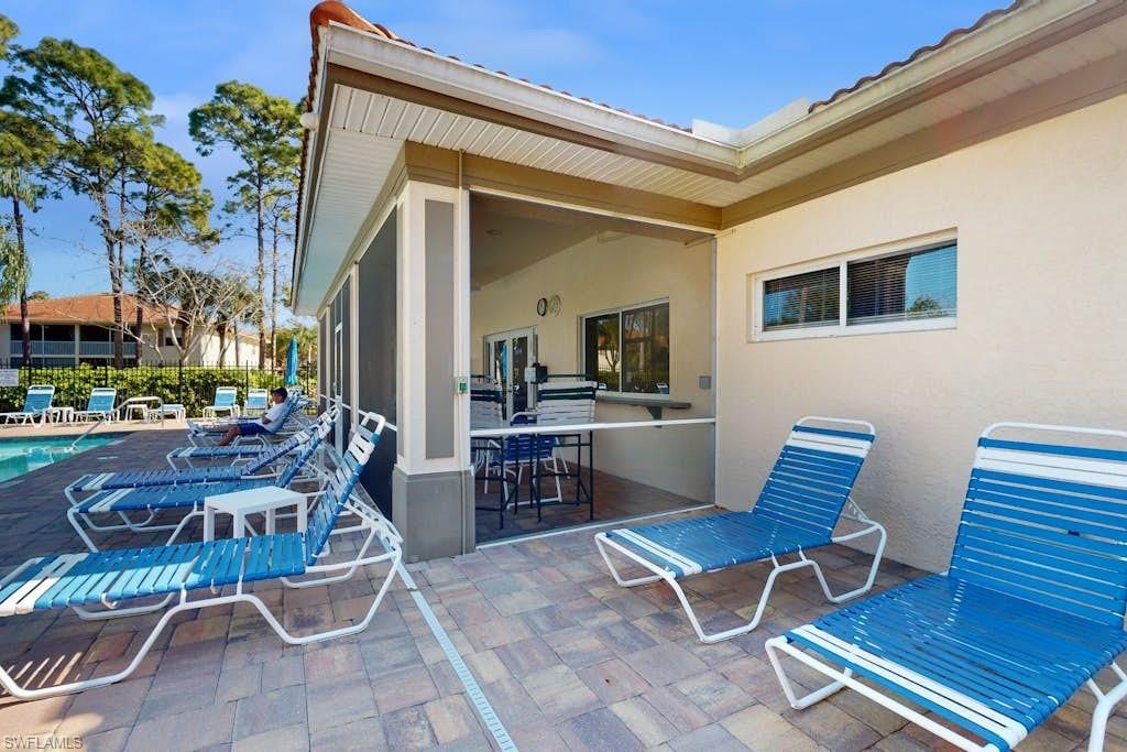 350 Robin Hood Cir 202 Property Photo 35