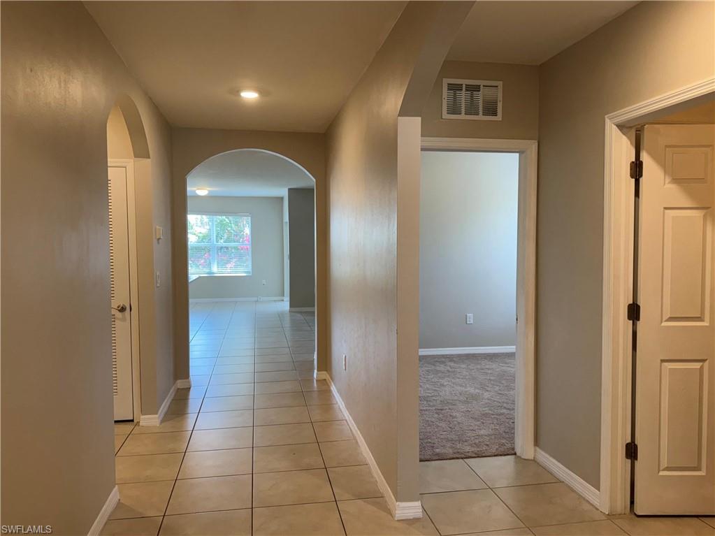 18661 Miami Blvd Property Photo 2