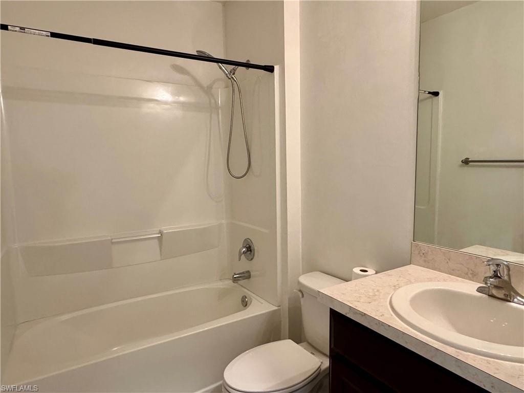18661 Miami Blvd Property Photo 15