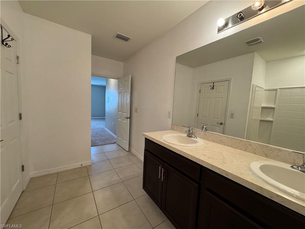 18661 Miami Blvd Property Photo 17