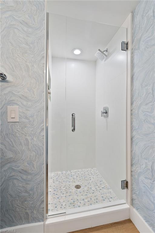 410 Broad Ave S H410 Property Photo 9