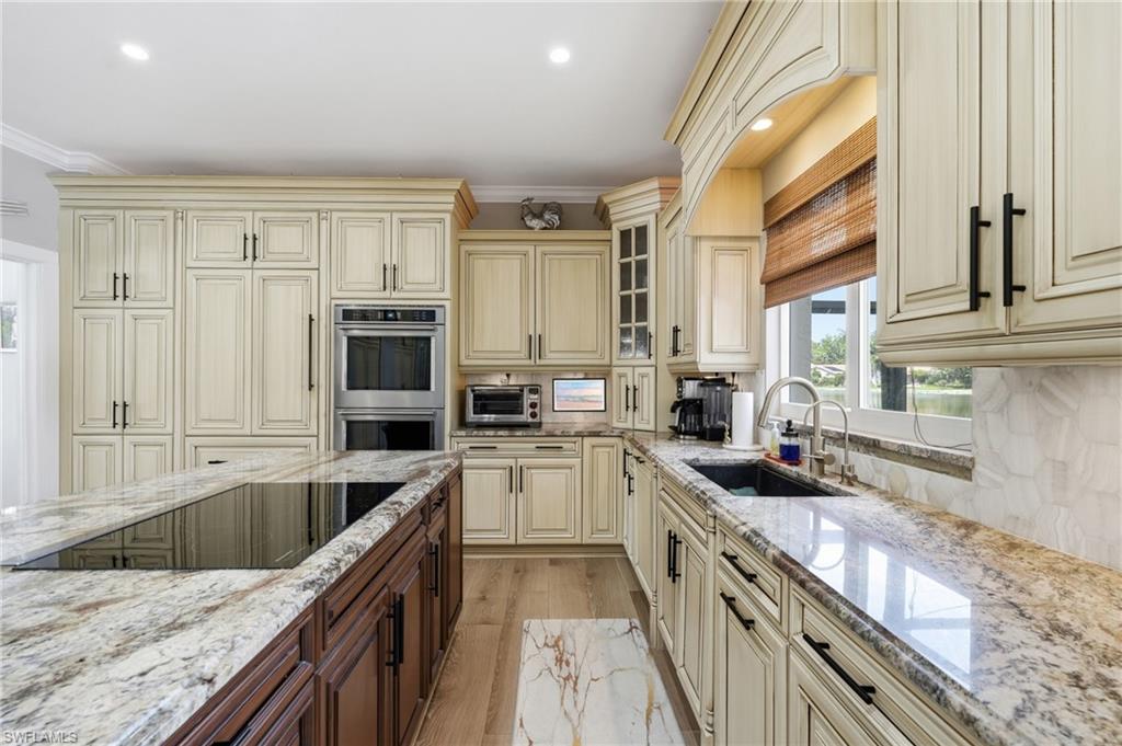 308 Wentworth Ct Property Photo 10