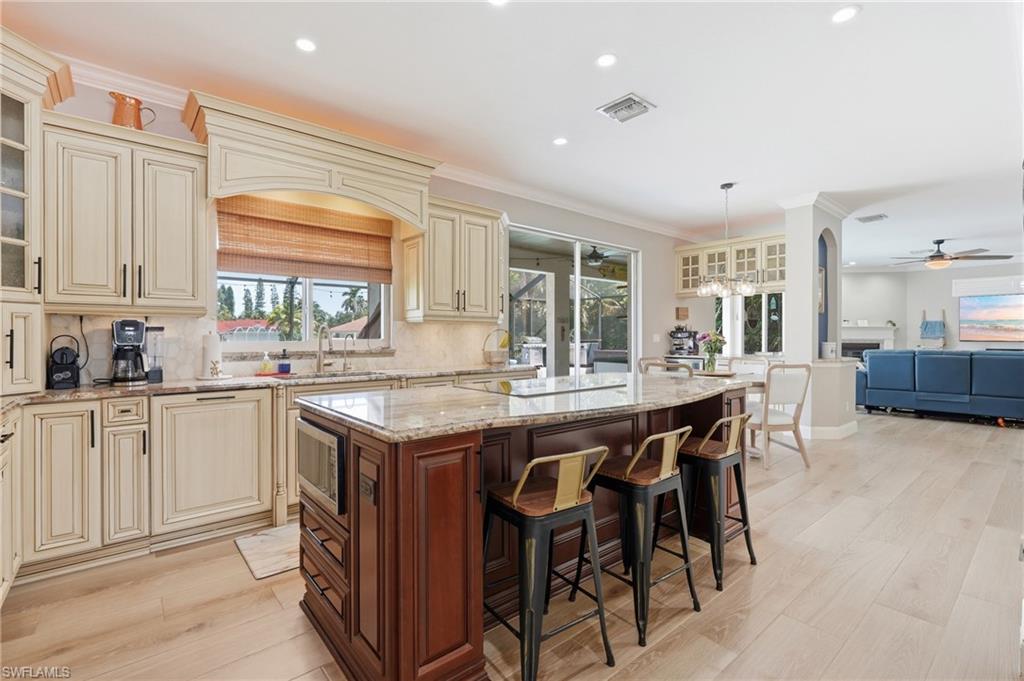 308 Wentworth Ct Property Photo 12