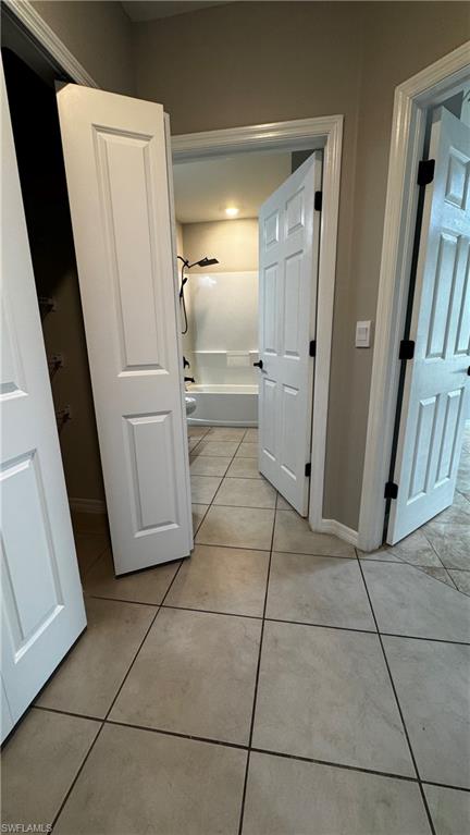 2913 65th St W Property Photo 16