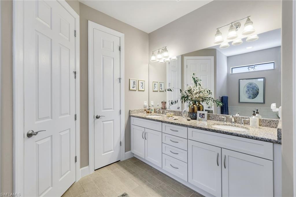 16345 Camden Lakes Cir Property Photo 22