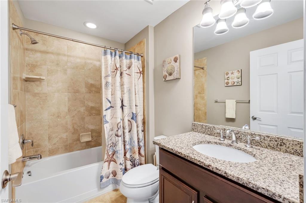 16345 Camden Lakes Cir Property Photo 25