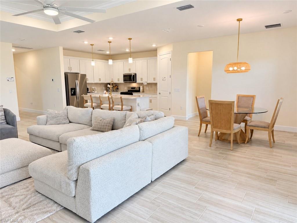 20645 Napa Loop Property Photo 4
