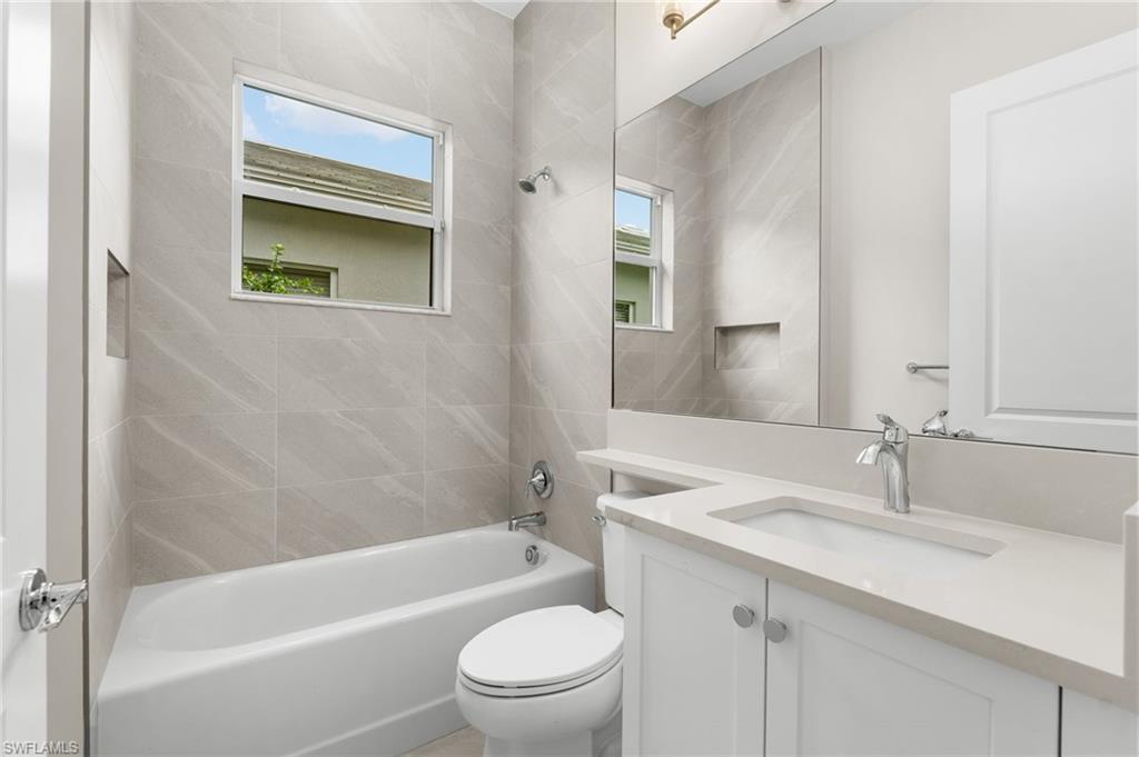 2436 Cambridge Way Property Photo 20