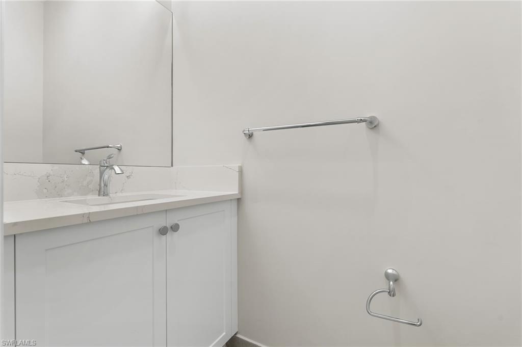 2436 Cambridge Way Property Photo 21