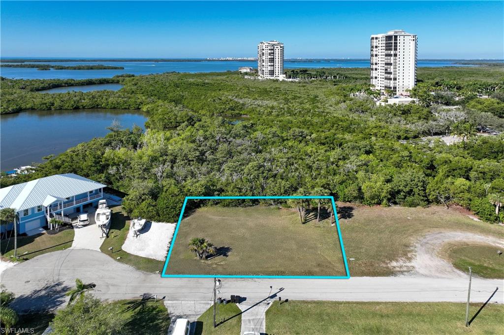 24519 Sailfish St Property Photo 2