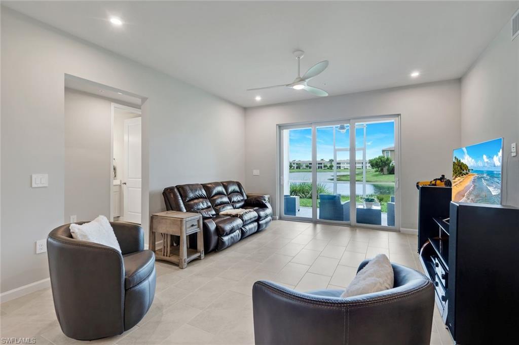 4563 Arboretum Cir 101 Property Photo 5