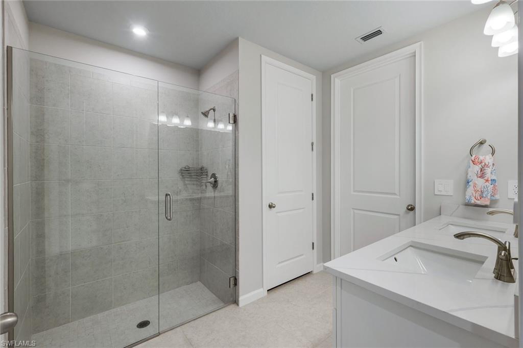 4563 Arboretum Cir 101 Property Photo 15
