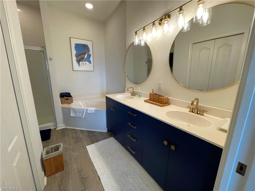 2377 Ravenna Blvd 202 Property Photo 19