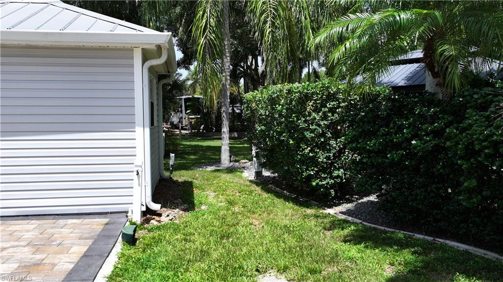 10067 Parkwood Dr Property Photo 12