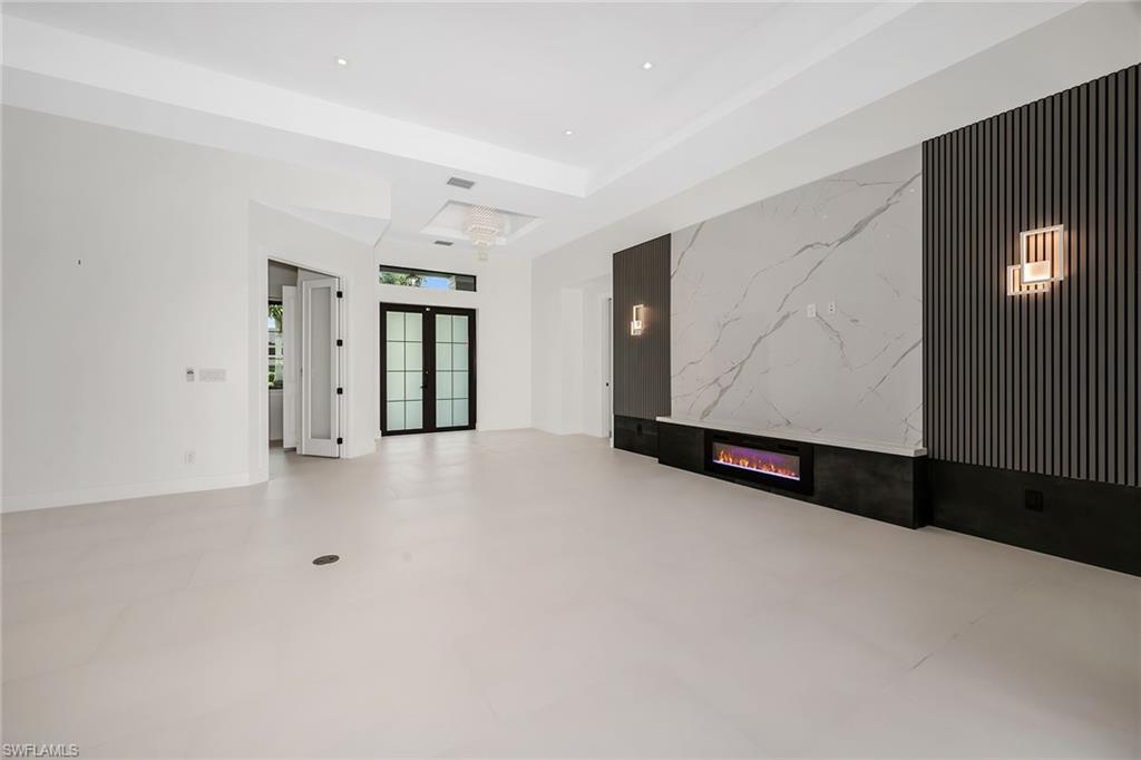 1905 29th Ter Property Photo 5