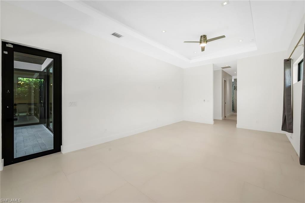 1905 29th Ter Property Photo 16