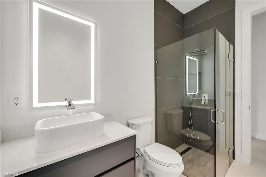 1905 29th Ter Property Photo 35