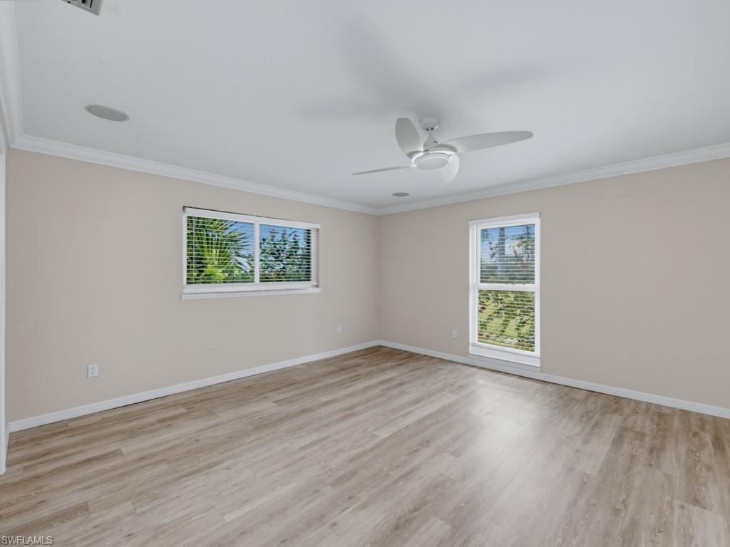 667 Park Shore Dr Property Photo 17
