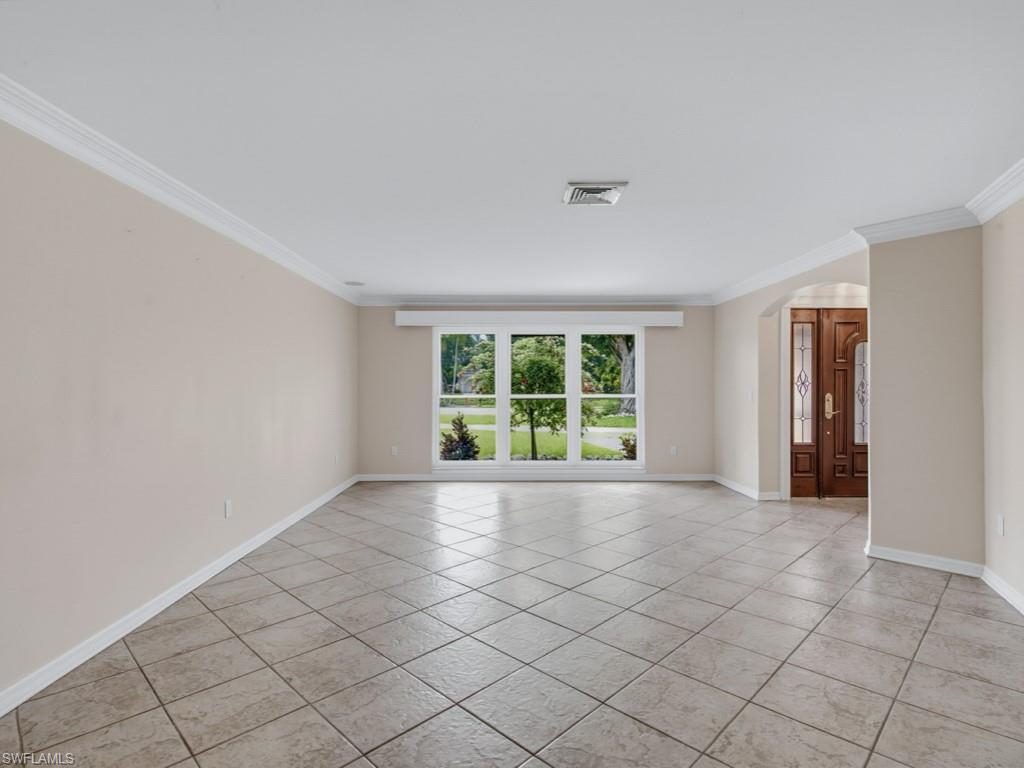 667 Park Shore Dr Property Photo 19