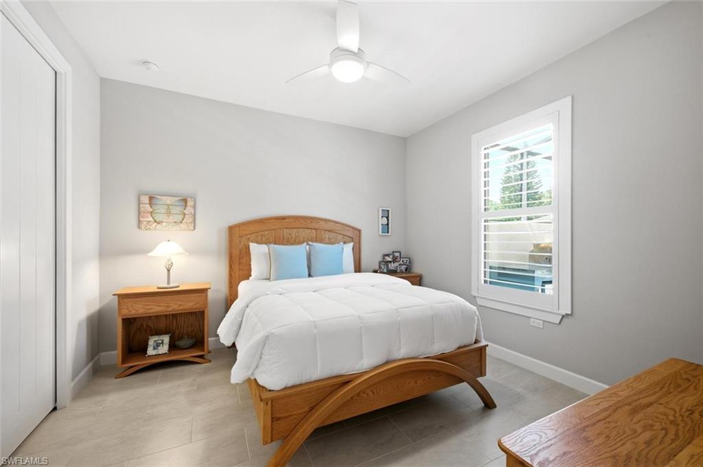 21156 See See St Property Photo 21