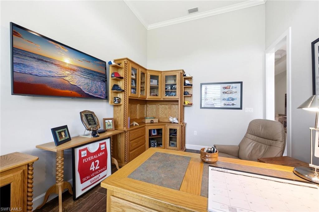 21156 See See St Property Photo 25
