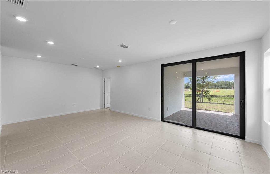 26236 Reflection Dr Property Photo 11