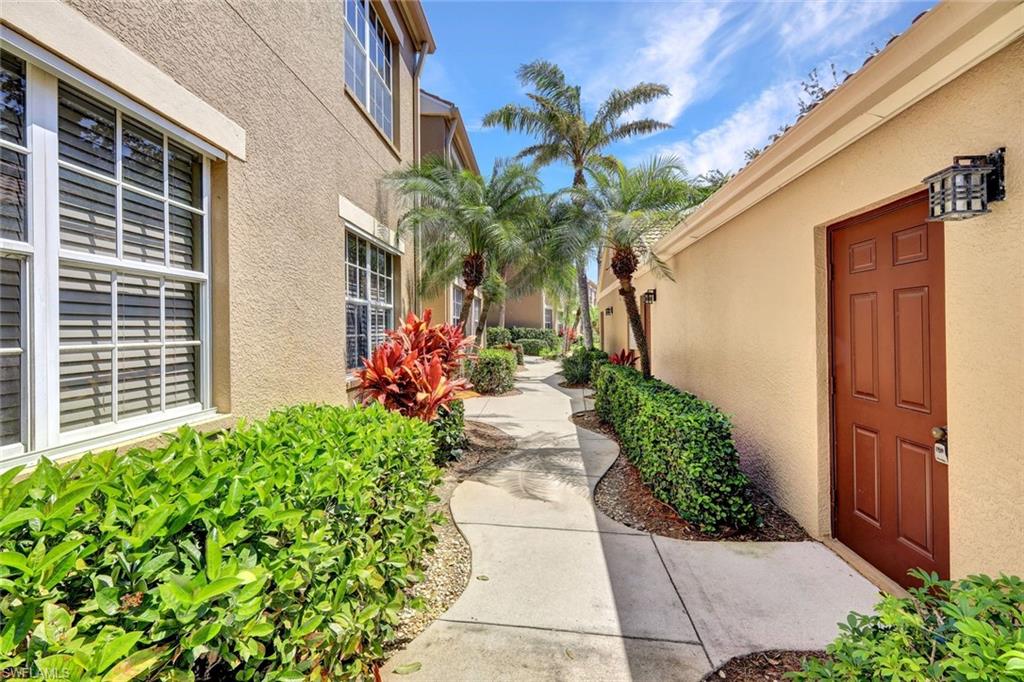 20101 Seagrove St 705 Property Photo 2