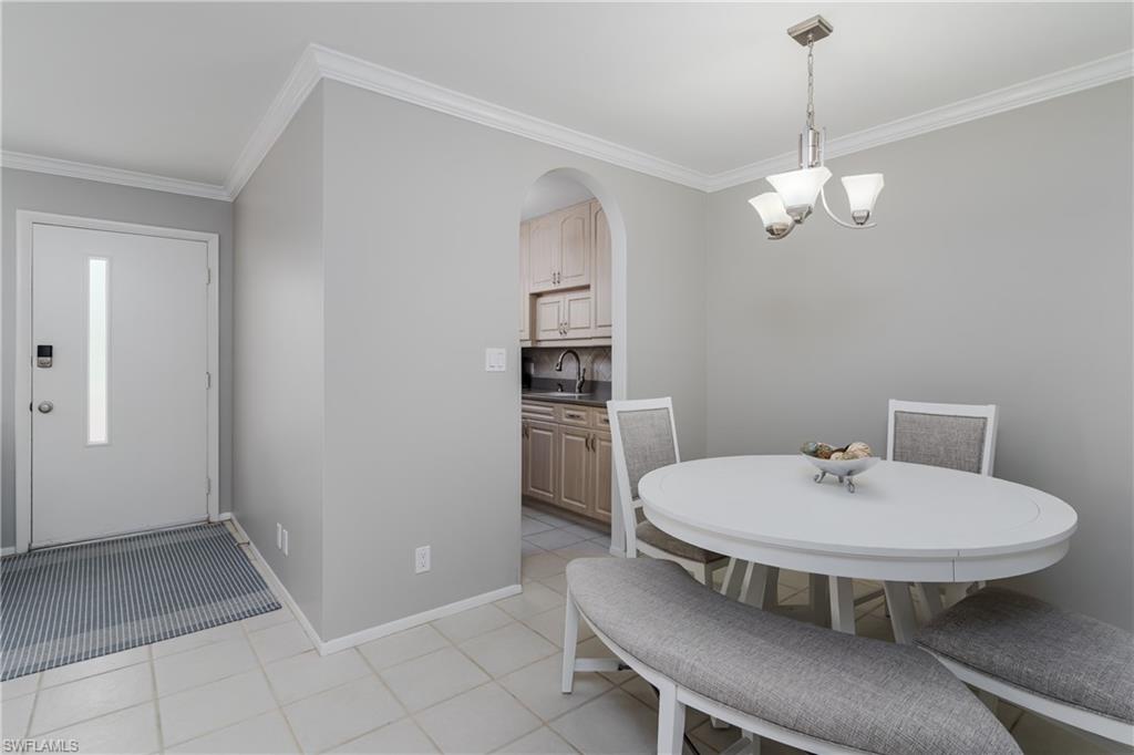 1100 Gulf Shore Blvd N 306 Property Photo 11