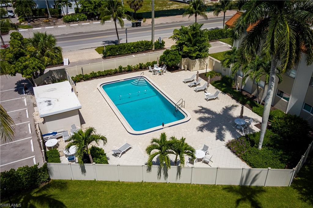1100 Gulf Shore Blvd N 306 Property Photo 43
