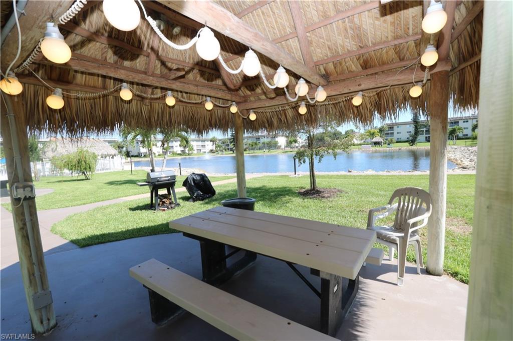 1004 Manatee Rd H202 Property Photo 27
