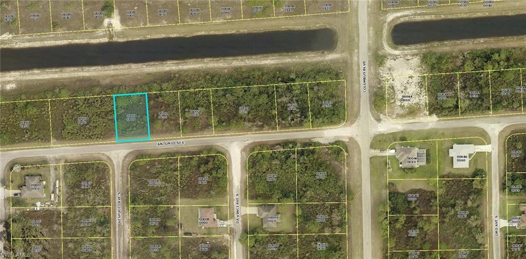 1139 Antonio St E Property Photo 1