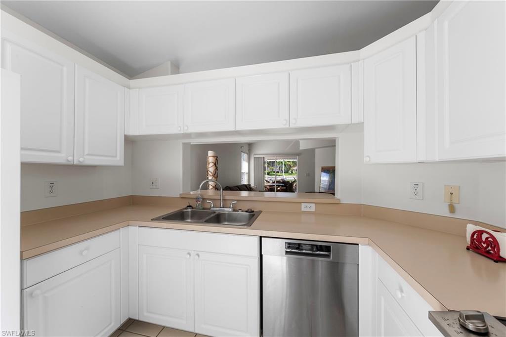 14932 Sterling Oaks Dr Property Photo 17