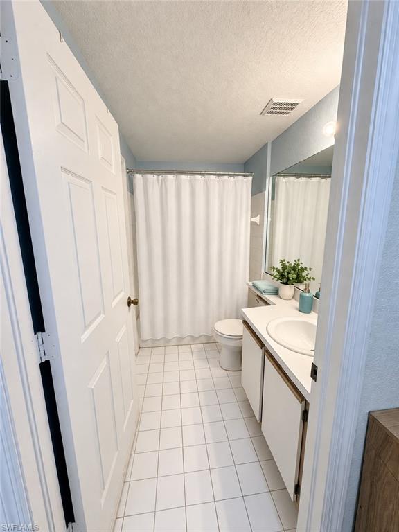 6400 Aragon Way 303 Property Photo 4