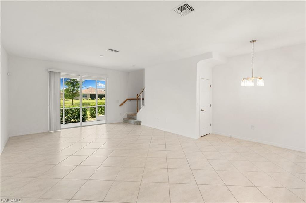 2878 Blossom Way Property Photo 8