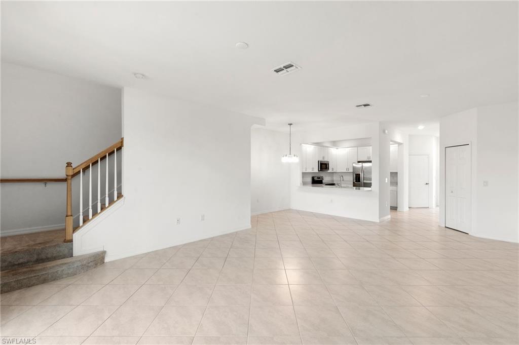 2878 Blossom Way Property Photo 10