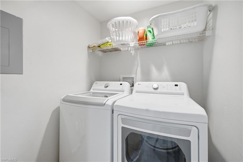 26901 Wedgewood Dr 101 Property Photo 28
