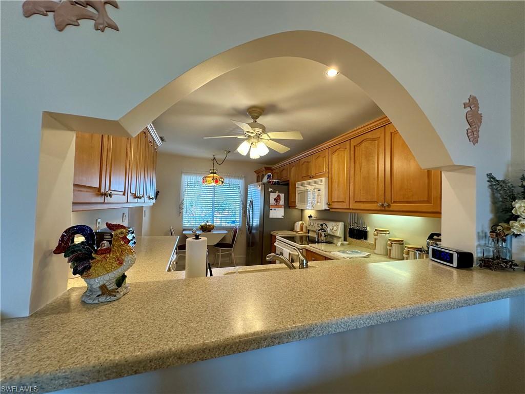 10686 Gulfshore Dr 304 A Property Photo 5