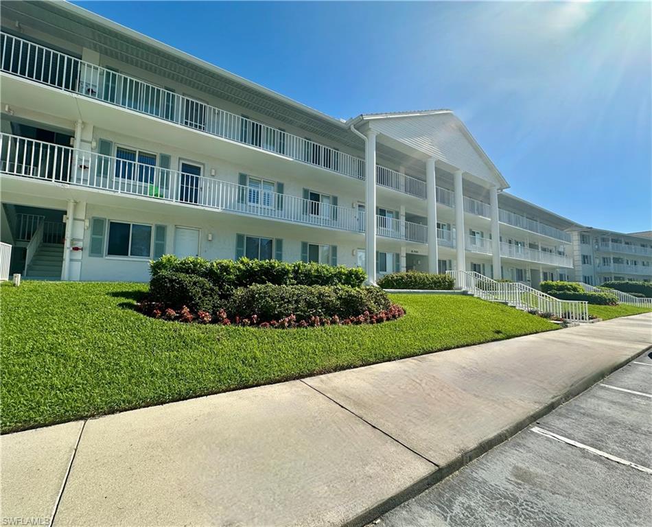 10686 Gulfshore Dr 304 A Property Photo 28