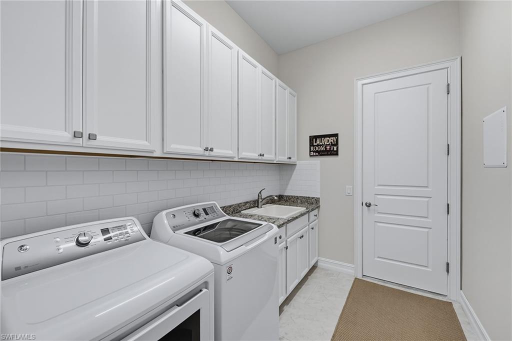 9454 Lagomar Ct Property Photo 20
