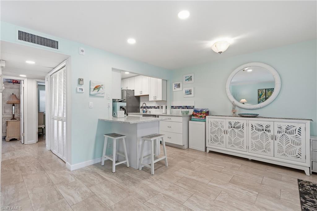 1065 Gulf Shore Blvd N 108 Property Photo 13