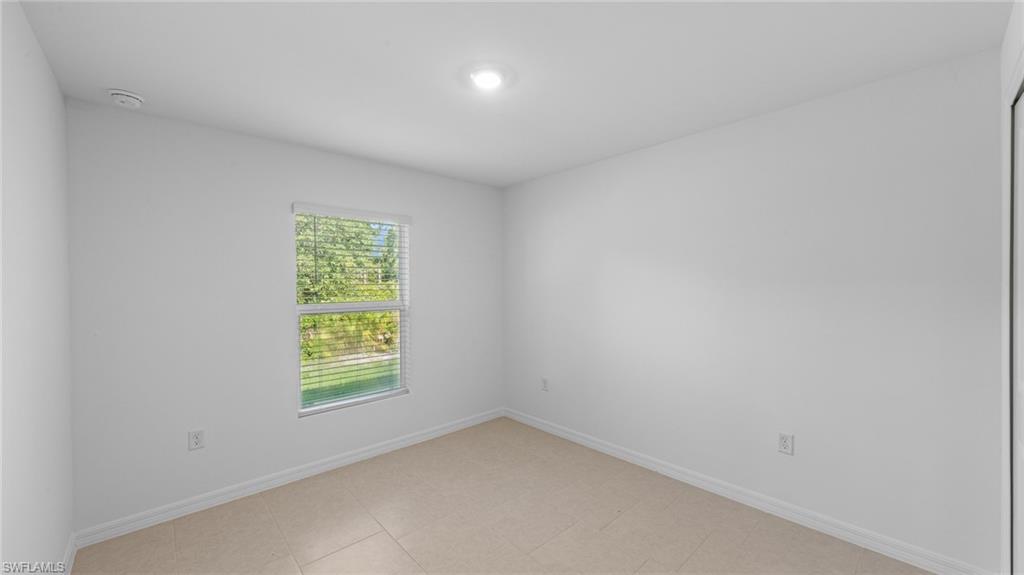 11642 Savanna Lakes Blvd Property Photo 4