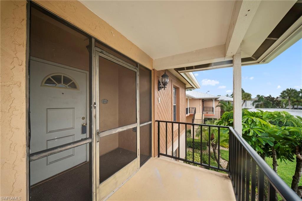 195 Cypress Way E 8 Property Photo 4