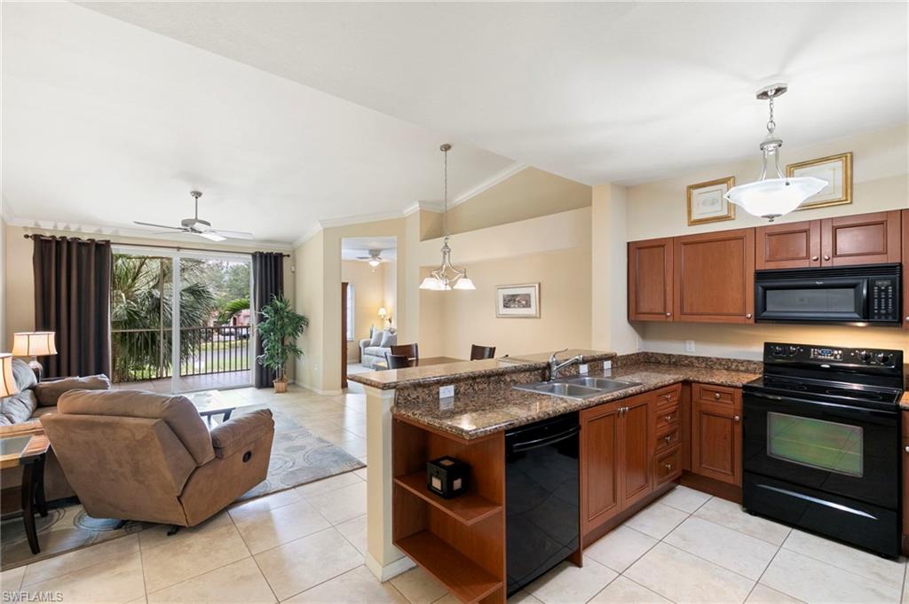 10009 Villagio Gardens Ln 203 Property Photo 3
