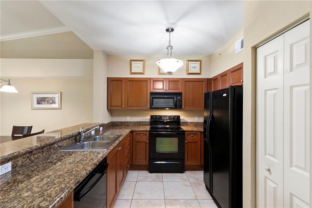 10009 Villagio Gardens Ln 203 Property Photo 4