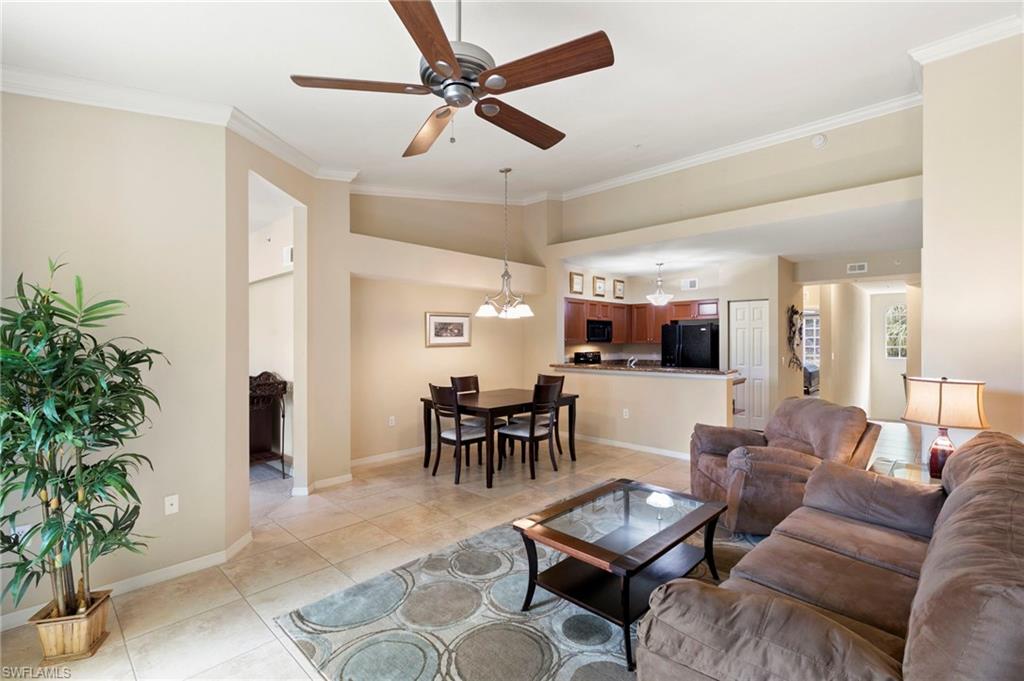 10009 Villagio Gardens Ln 203 Property Photo 5