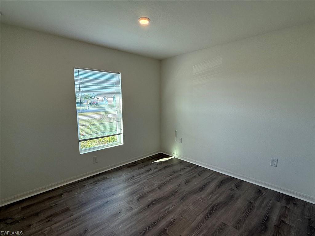 1139 16th Ter Property Photo 6